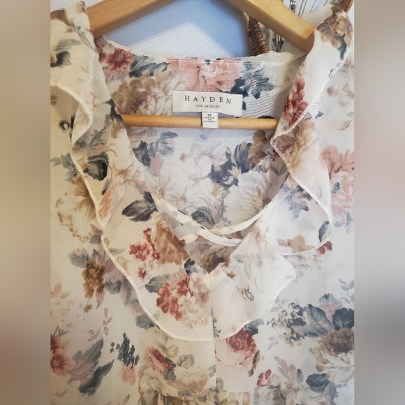 Hayden Floral Ruffle Blouse - Picture 2 of 6